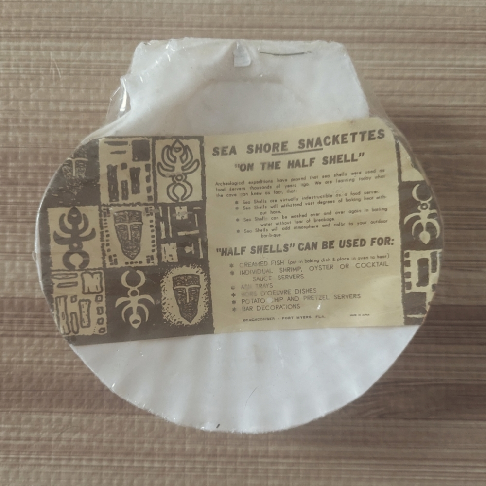 Natural Sea Shell Snackettes Tiki Bar Half Shell Snack Dish Japan Set of 4